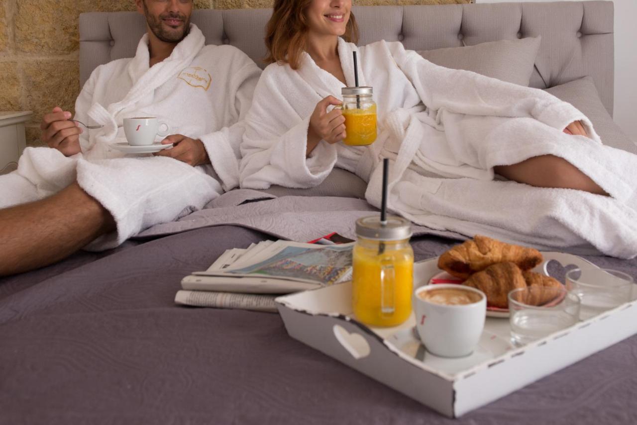 Mare Versus Luxury Bed & Breakfast
